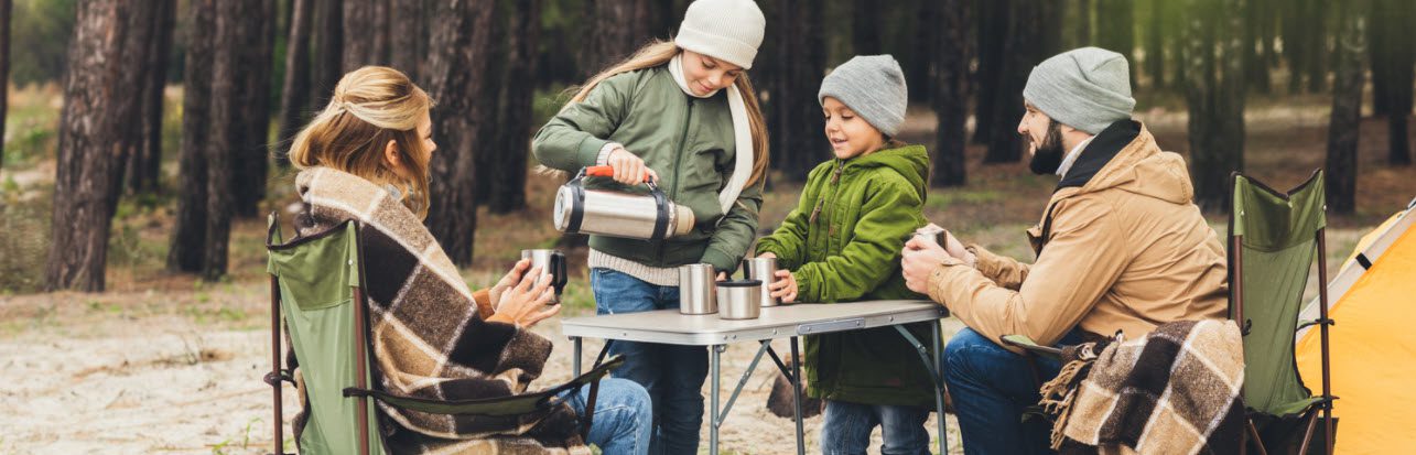 tips for camping with kids - hot chocolate