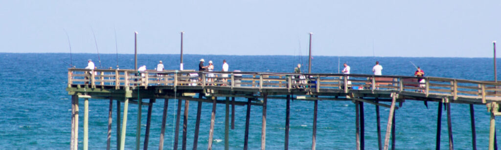 tips for fishing from a pier - fishing on a pier