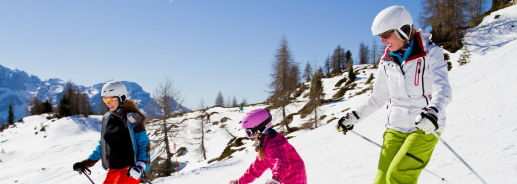 best ski helmets - family skiing